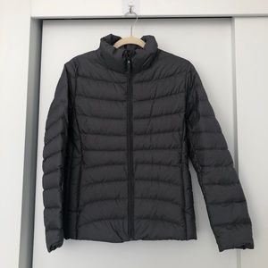 Uniqlo grey down puffer jacket